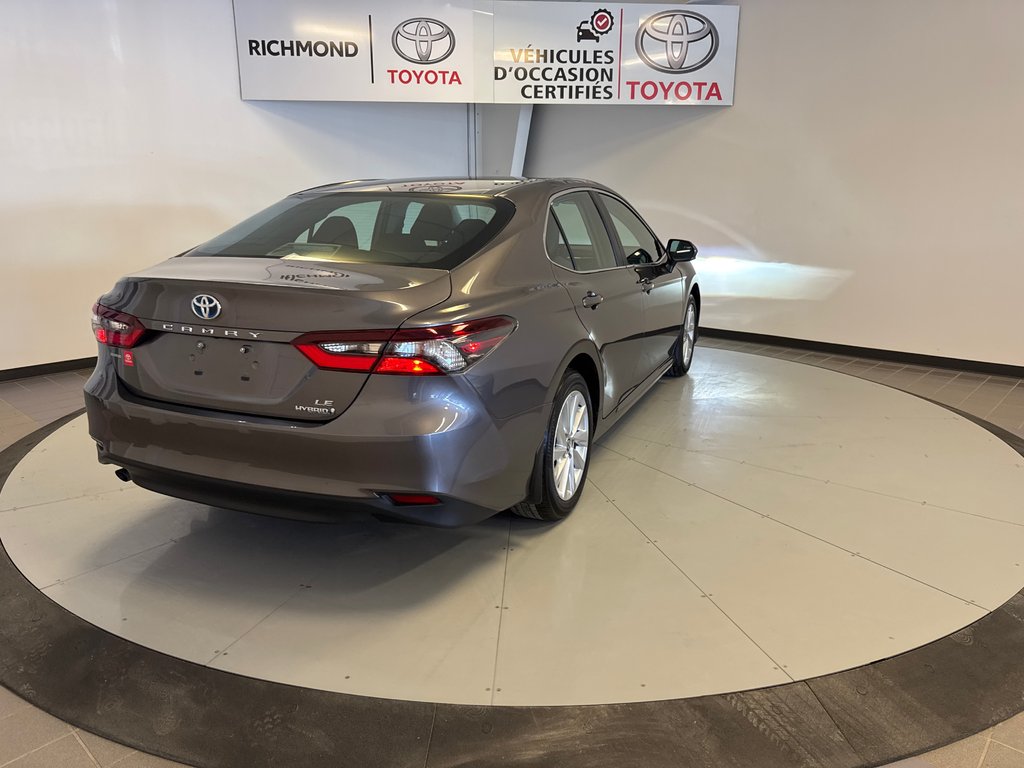 Toyota Camry Hybrid LE *TRÈS BEAU VÉHICULE* 2023 à Richmond, Québec - 8 - w1024h768px