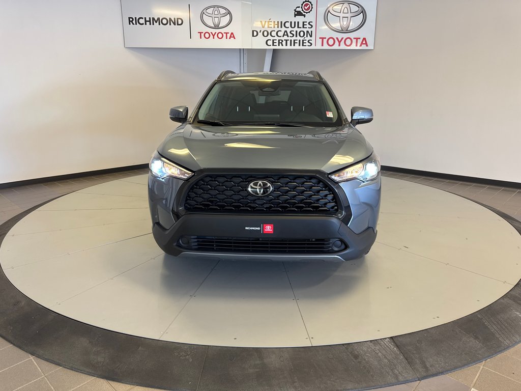 Toyota COROLLA CROSS LE AWD PREMIUM * TOIT OUVRANT* 2023 à Richmond, Québec - 13 - w1024h768px