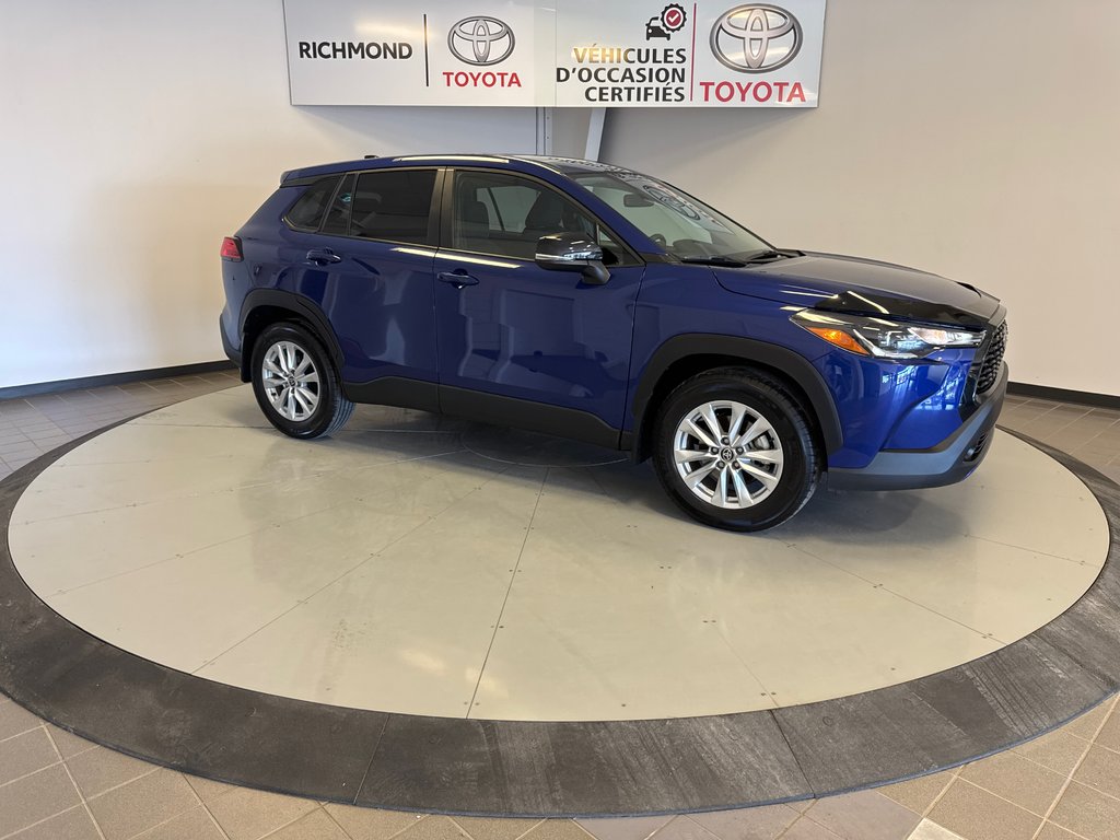 Toyota COROLLA CROSS LE FWD *DÉMONSTRATEUR* 2025 à Richmond, Québec - 11 - w1024h768px