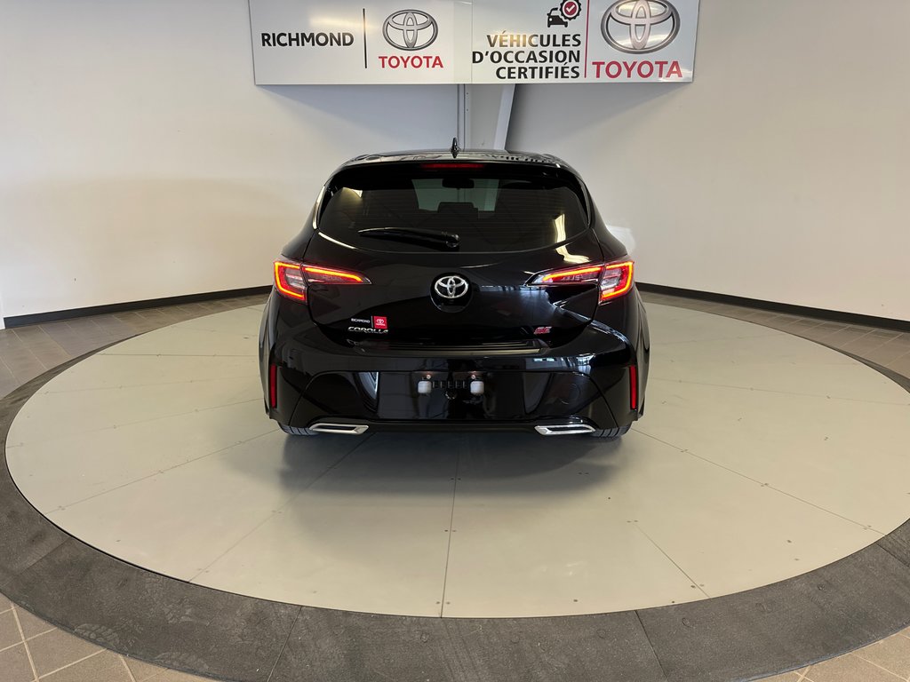 2019  Corolla Hatchback SE AUTOMATIQUE + BAS KILOMÉTRAGE in Richmond, Quebec - 7 - w1024h768px