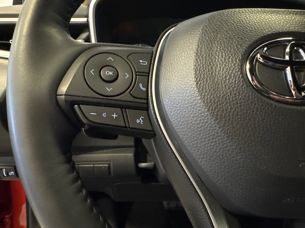 Toyota Corolla Hatchback SE AMÉLIORÉ *BAS KILOMÉTRAGE* 2025 à Richmond, Québec - 29 - w1024h768px