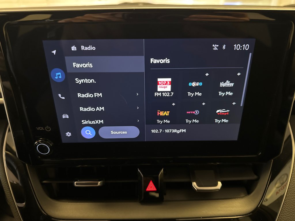 Toyota Corolla Hatchback SE AMÉLIORÉ *BAS KILOMÉTRAGE* 2025 à Richmond, Québec - 22 - w1024h768px