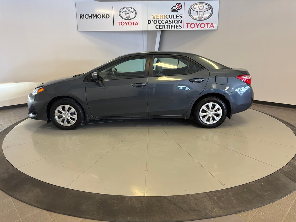 Toyota Corolla CE *TRÈS BEAU VÉHICULE* 2017 à Richmond, Québec - 4 - w1024h768px
