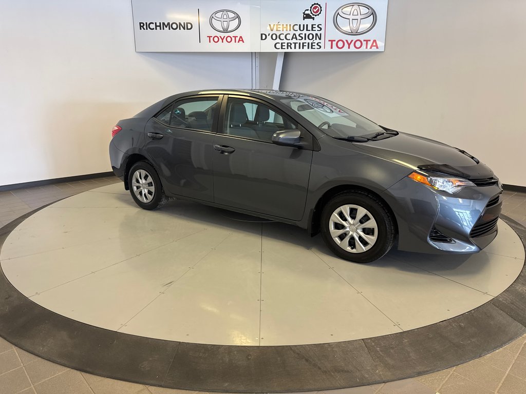 Toyota Corolla CE *TRÈS BEAU VÉHICULE* 2017 à Richmond, Québec - 11 - w1024h768px