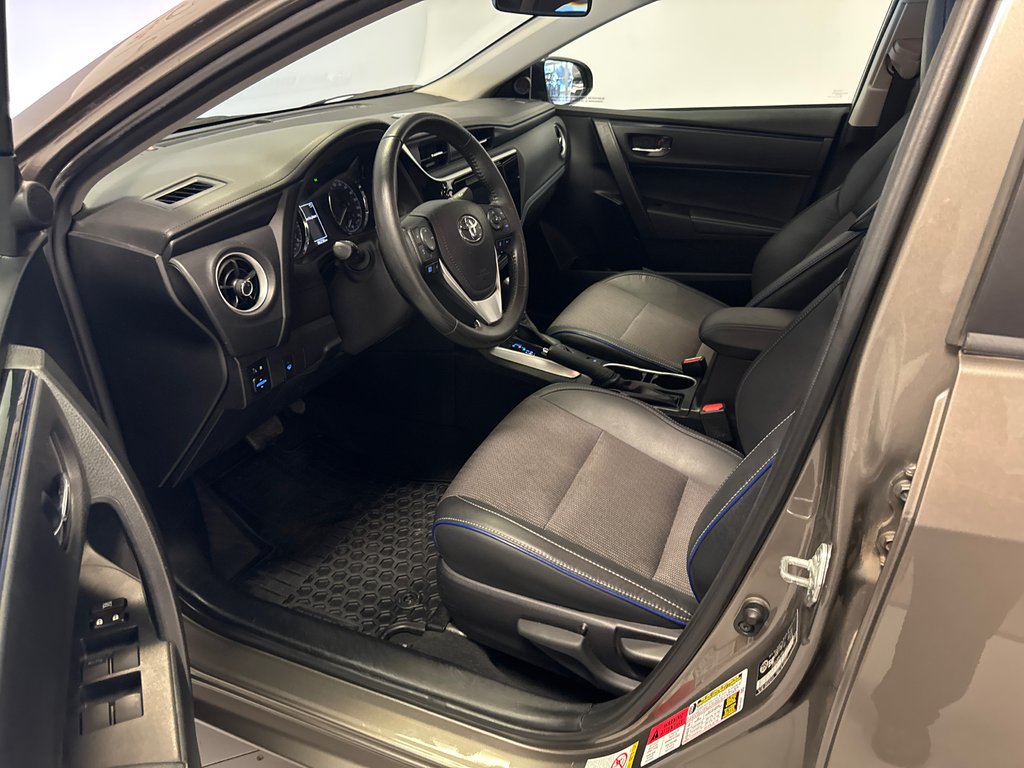 Toyota Corolla SE *TRÈS BEAU VÉHICULE* 2018 à Richmond, Québec - 15 - w1024h768px