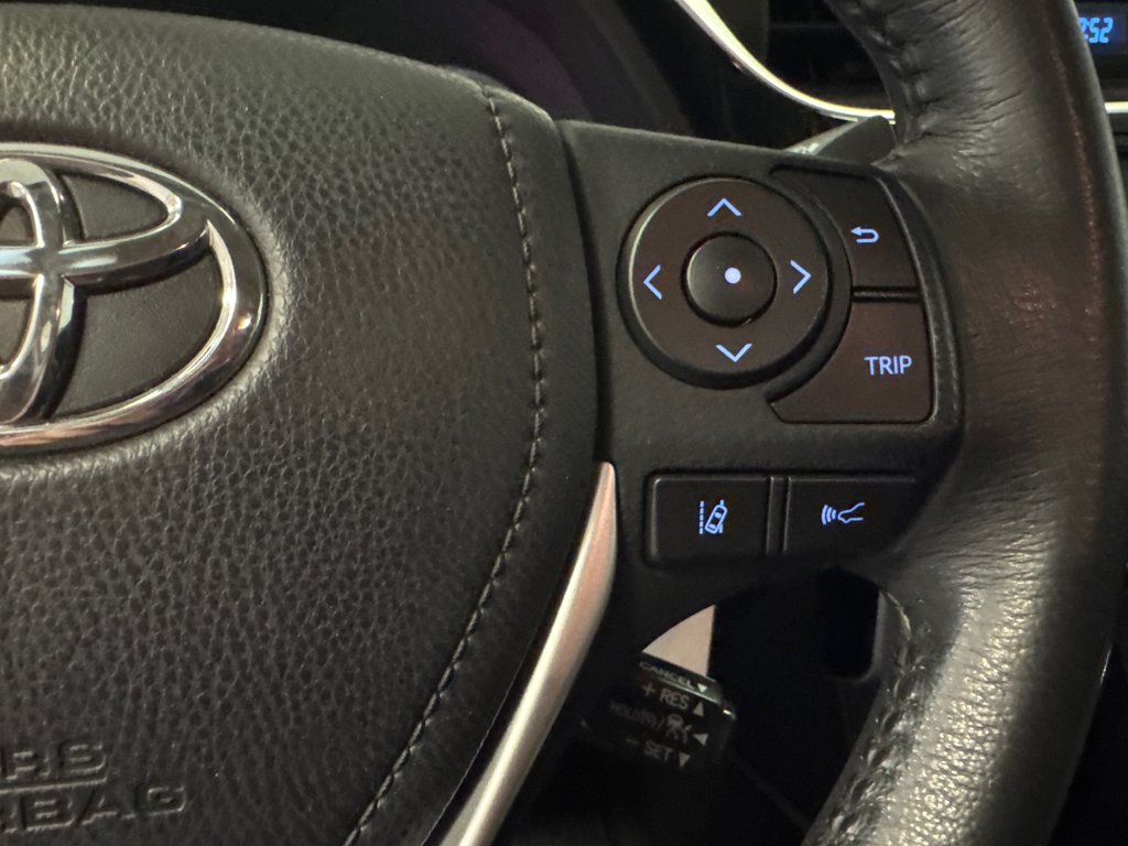 Toyota Corolla SE *TRÈS BEAU VÉHICULE* 2018 à Richmond, Québec - 27 - w1024h768px