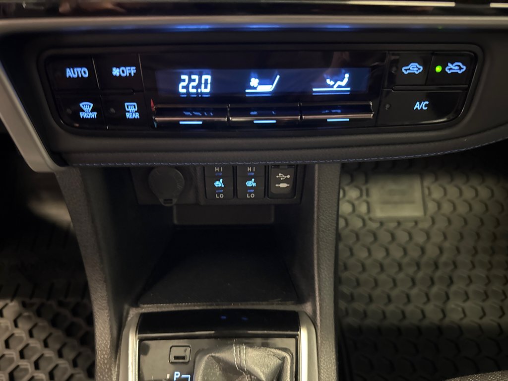 Toyota Corolla SE *TRÈS BEAU VÉHICULE* 2018 à Richmond, Québec - 24 - w1024h768px