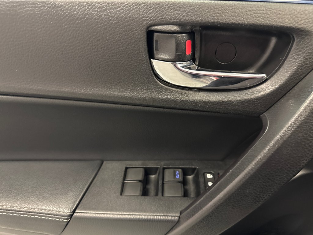 Toyota Corolla SE *TRÈS BEAU VÉHICULE* 2018 à Richmond, Québec - 29 - w1024h768px