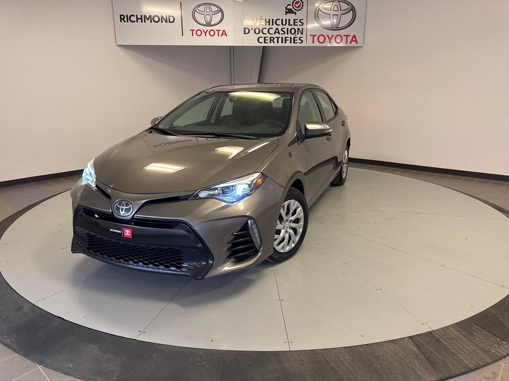 Toyota Corolla SE *TRÈS BEAU VÉHICULE* 2018 à Richmond, Québec - 1 - w1024h768px