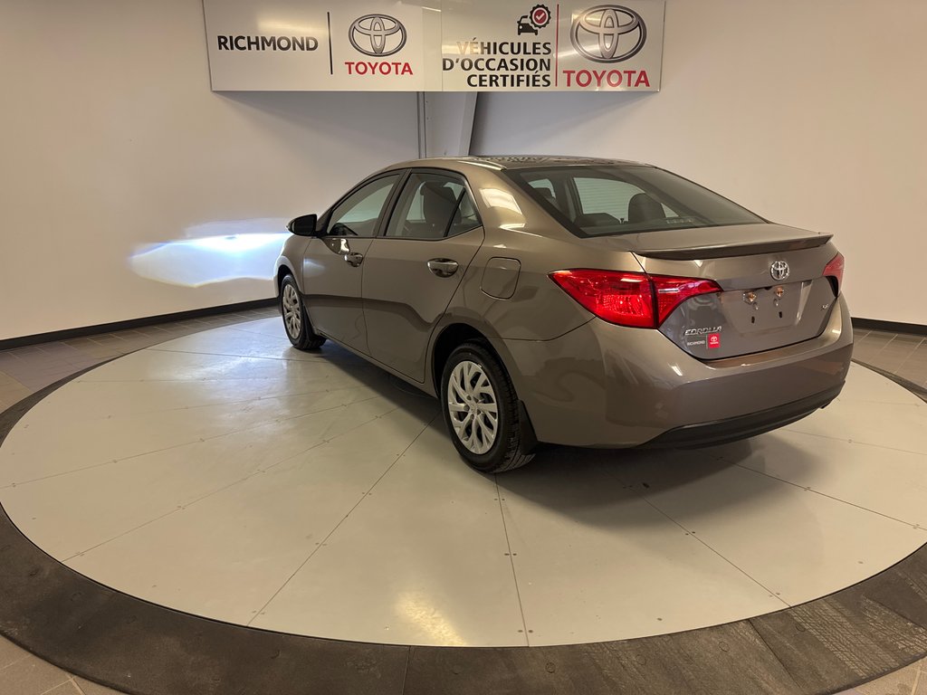 Toyota Corolla SE *TRÈS BEAU VÉHICULE* 2018 à Richmond, Québec - 6 - w1024h768px