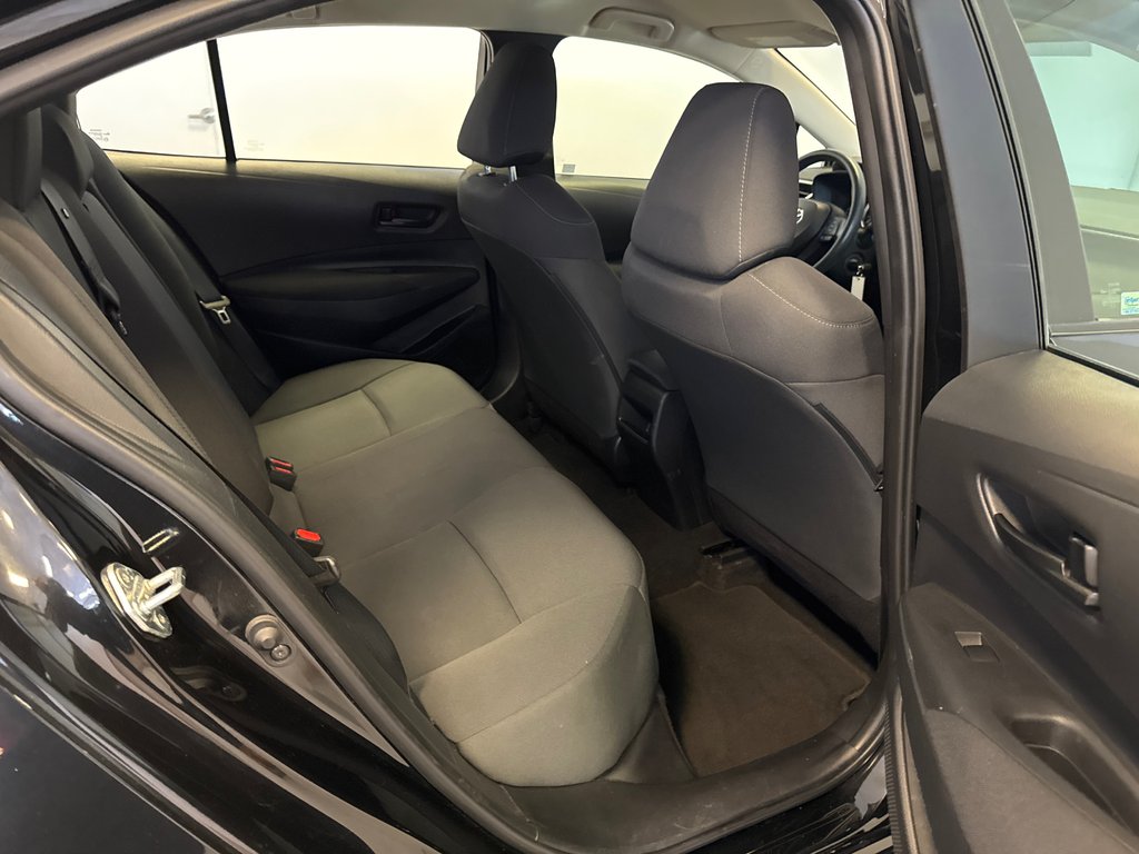 Toyota Corolla LE *TRÈS BEAU VÉHICULE* 2022 à Richmond, Québec - 18 - w1024h768px