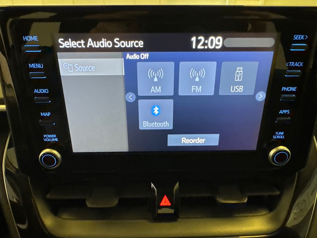 Toyota Corolla LE *TRÈS BEAU VÉHICULE* 2022 à Richmond, Québec - 21 - w1024h768px