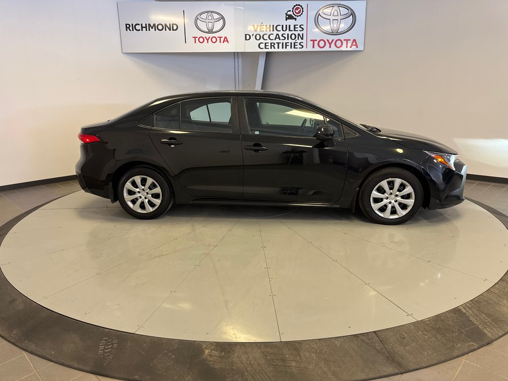 Toyota Corolla LE *TRÈS BEAU VÉHICULE* 2022 à Richmond, Québec - 11 - w1024h768px