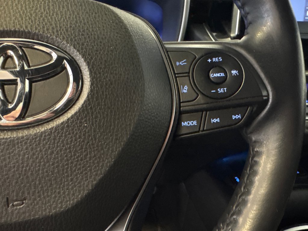 Toyota Corolla XSE *TRÈS BEAU VÉHICULE + BAS KILOMÉTRAGE* 2022 à Richmond, Québec - 30 - w1024h768px