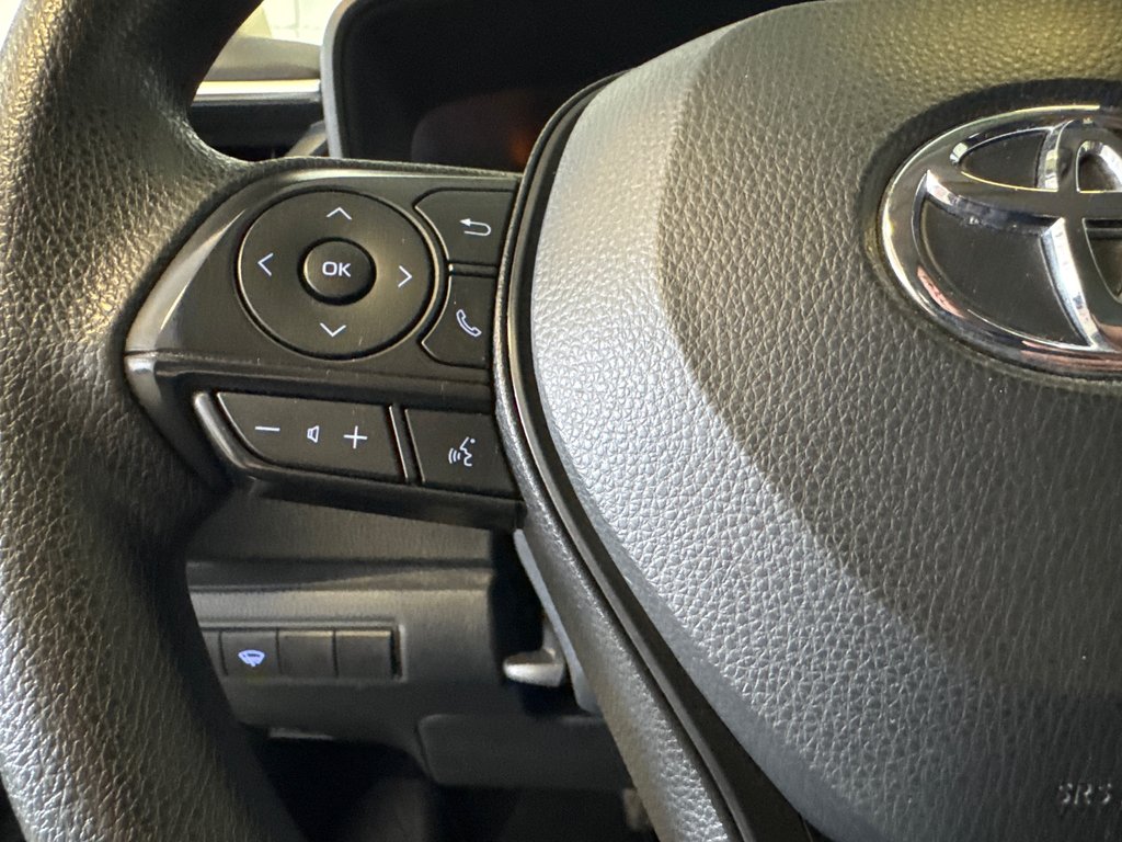 Toyota Corolla LE 2022 à Richmond, Québec - 28 - w1024h768px