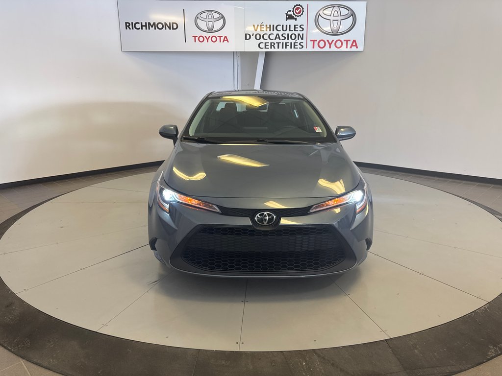 Toyota Corolla LE 2022 à Richmond, Québec - 13 - w1024h768px