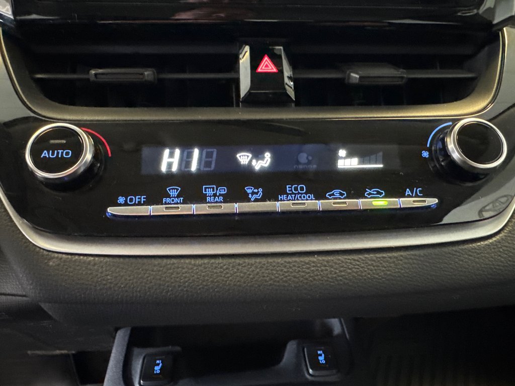 Toyota Corolla LE 2022 à Richmond, Québec - 25 - w1024h768px