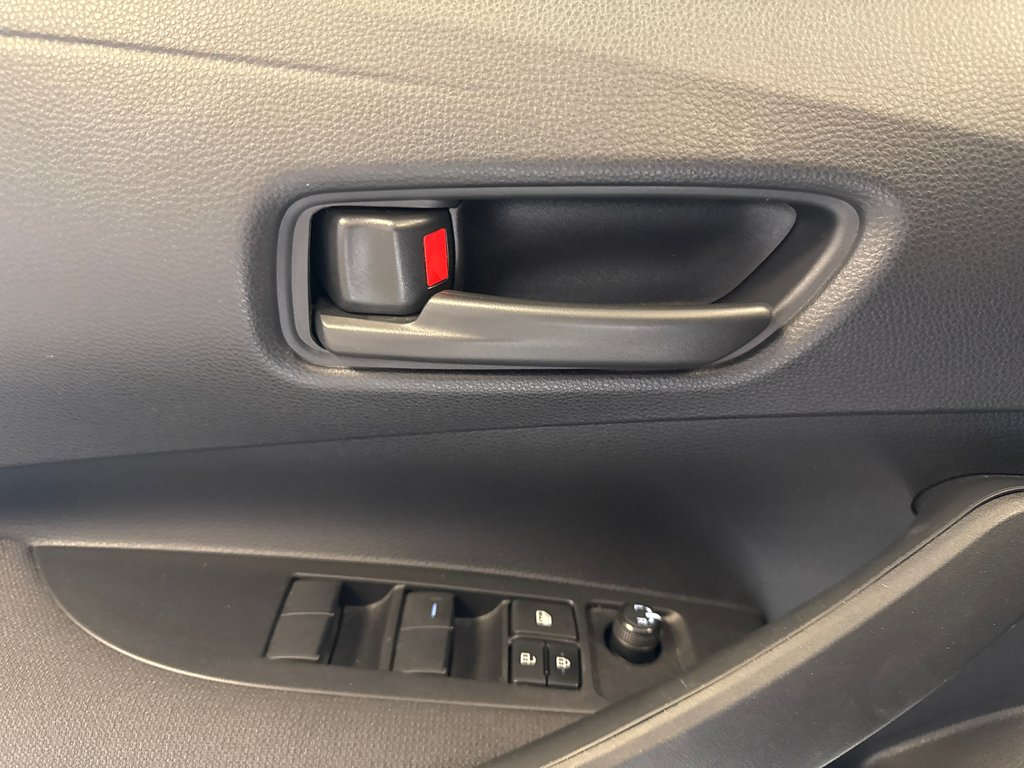 Toyota Corolla HYBRIDE LE AWD *BALANCE DE GARANTIE PROLONGÉE* 2023 à Richmond, Québec - 30 - w1024h768px