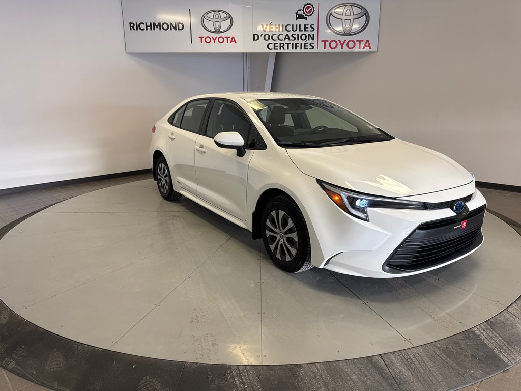 Toyota Corolla HYBRIDE LE AWD *BALANCE DE GARANTIE PROLONGÉE* 2023 à Richmond, Québec - 13 - w1024h768px