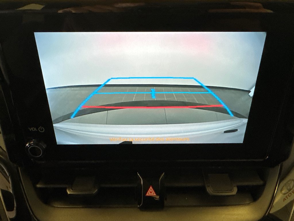 Toyota Corolla HYBRIDE LE AWD *BALANCE DE GARANTIE PROLONGÉE* 2023 à Richmond, Québec - 22 - w1024h768px