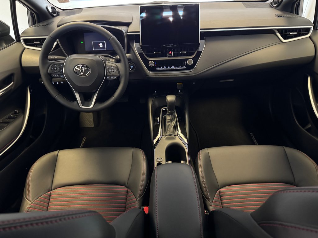 Toyota Corolla XSE HYBRIDE AWD *SEULEMENT 1,800 KM* 2025 à Richmond, Québec - 14 - w1024h768px