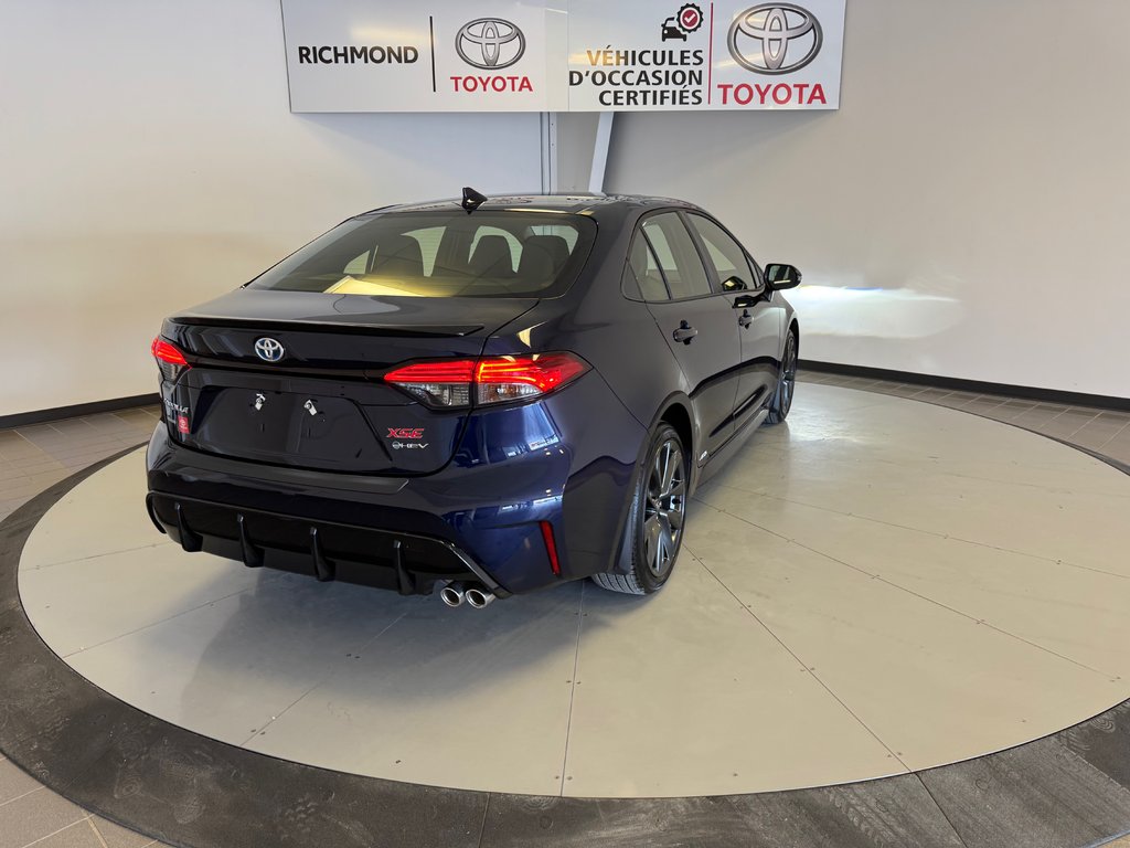 Toyota Corolla XSE HYBRIDE AWD *SEULEMENT 1,800 KM* 2025 à Richmond, Québec - 8 - w1024h768px