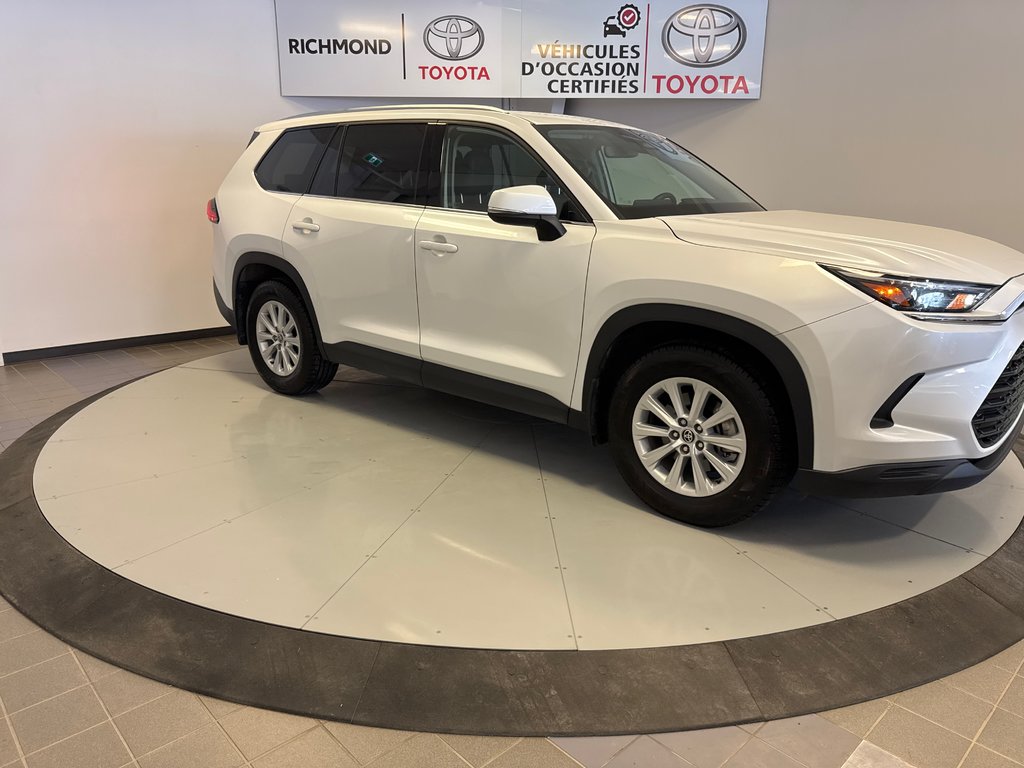 2024 Toyota Grand Highlander XLE in Richmond, Quebec - 11 - w1024h768px