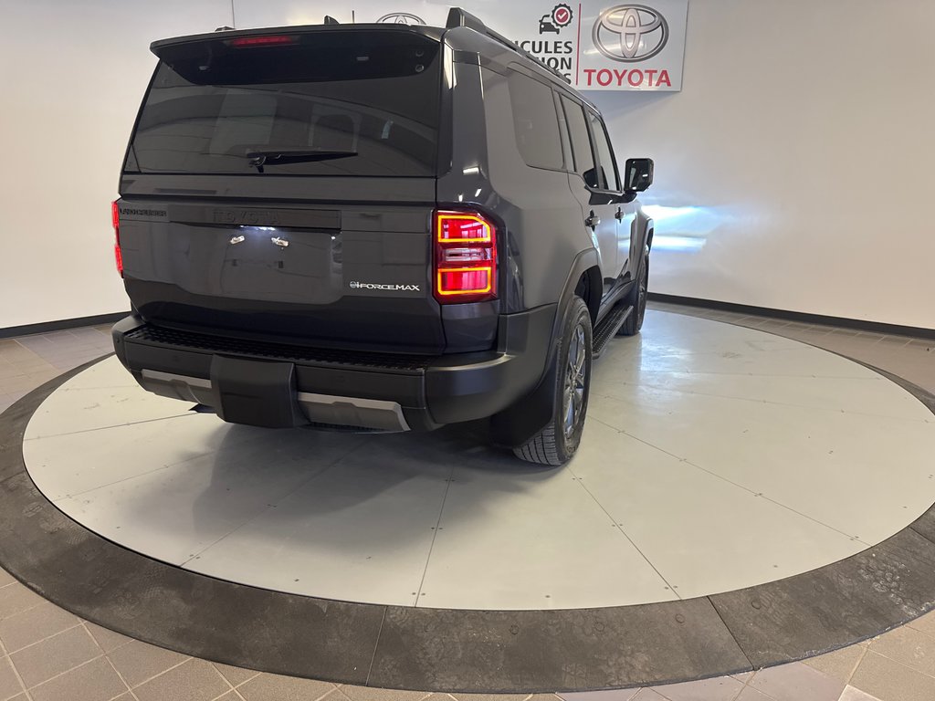 Toyota Land Cruiser PREMUIM + *DÉMO + RABAIS* 2024 à Richmond, Québec - 9 - w1024h768px