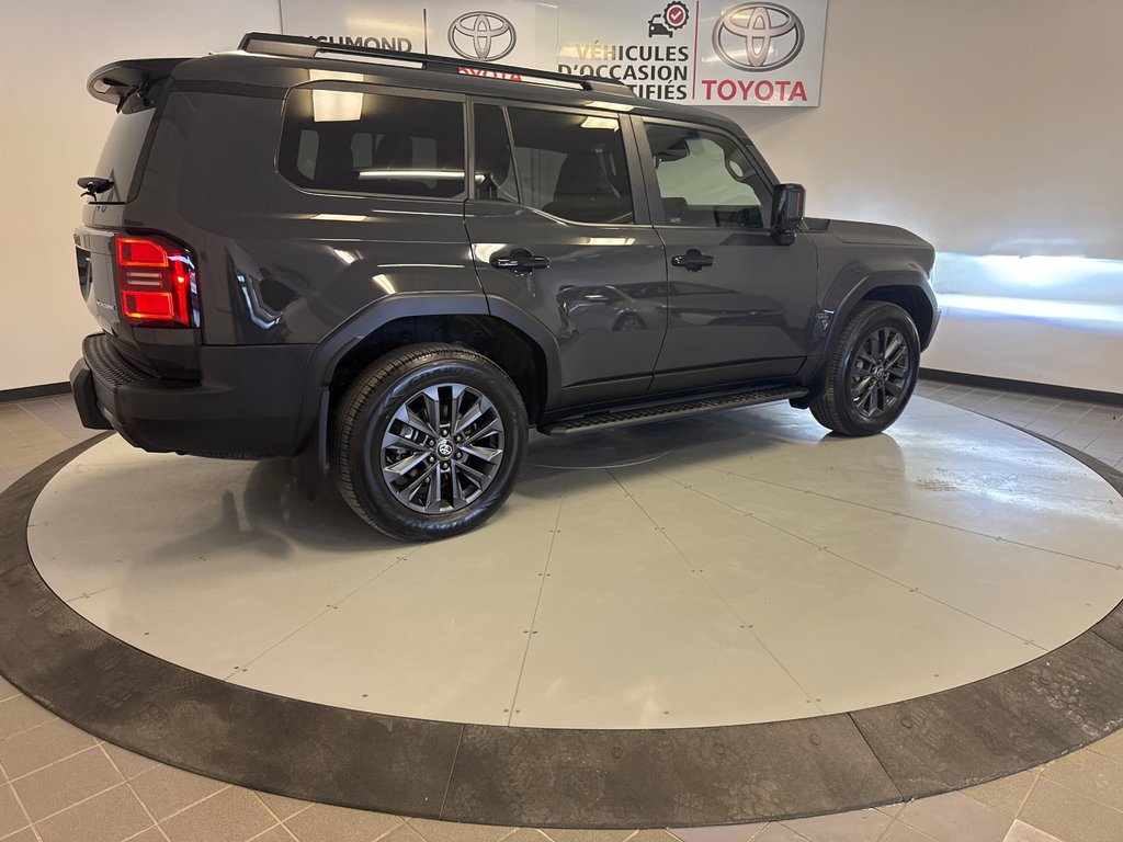 Toyota Land Cruiser PREMUIM + *DÉMO + RABAIS* 2024 à Richmond, Québec - 11 - w1024h768px