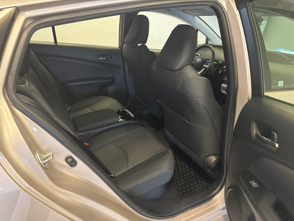 2018 Toyota PRIUS PRIME BASE in Richmond, Quebec - 18 - w1024h768px