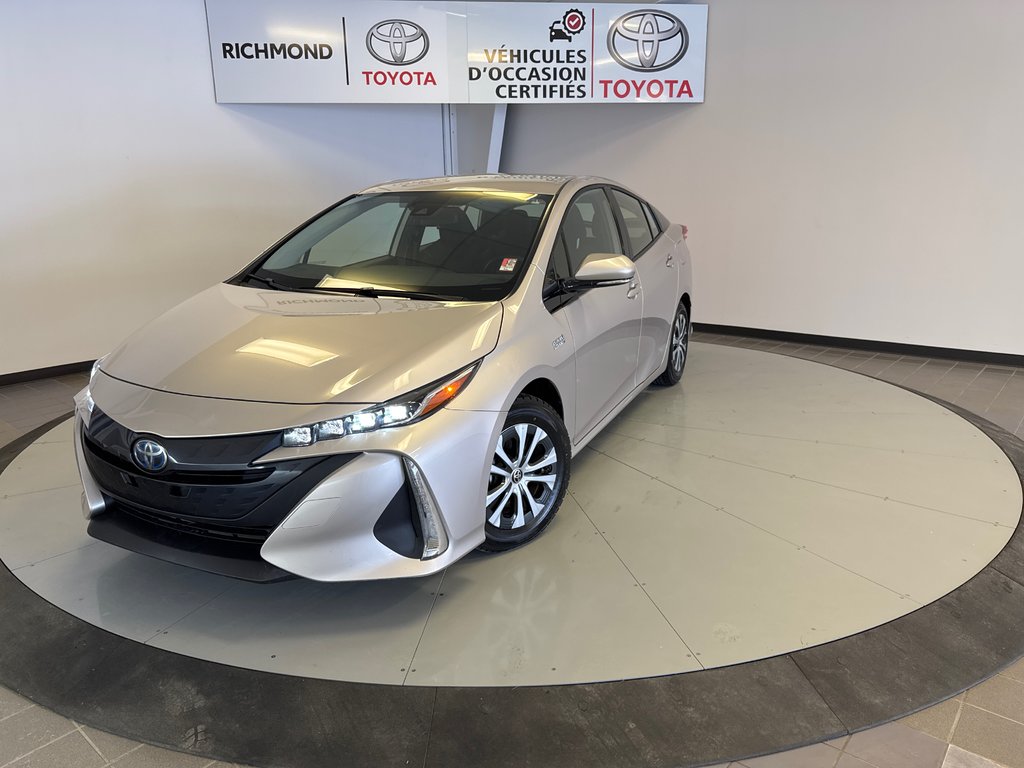 Toyota PRIUS PRIME  2020 à Richmond, Québec - 1 - w1024h768px