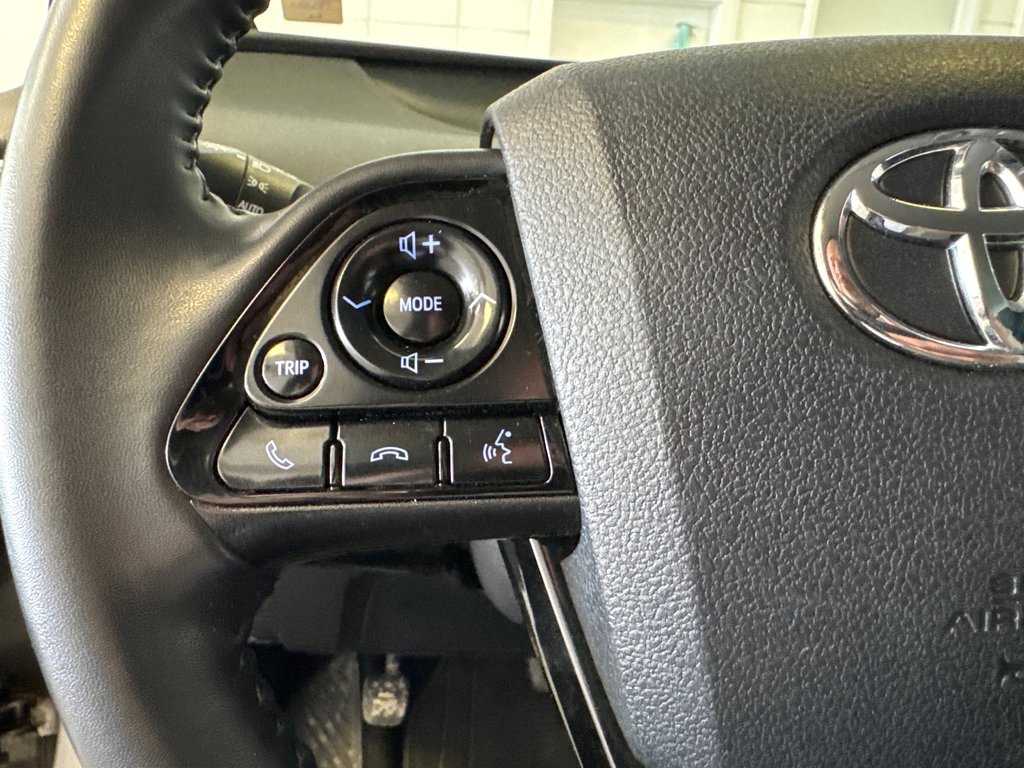 2020 Toyota PRIUS PRIME in Richmond, Quebec - 31 - w1024h768px