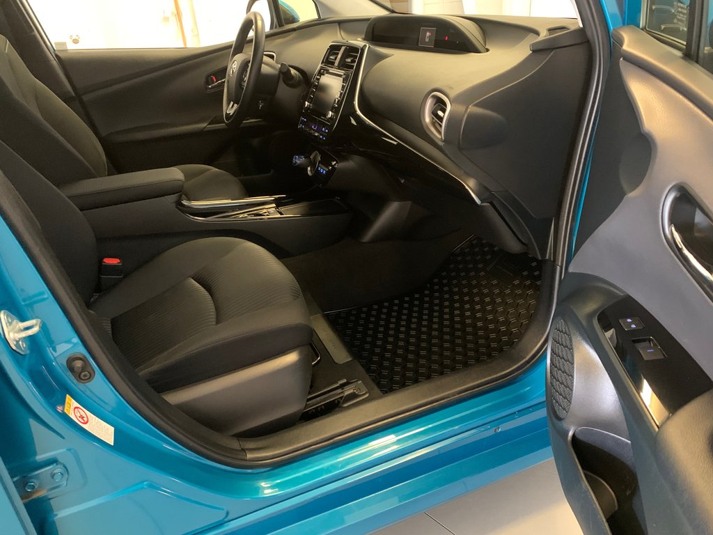 2021  PRIUS PRIME in Richmond, Quebec - 19 - w1024h768px