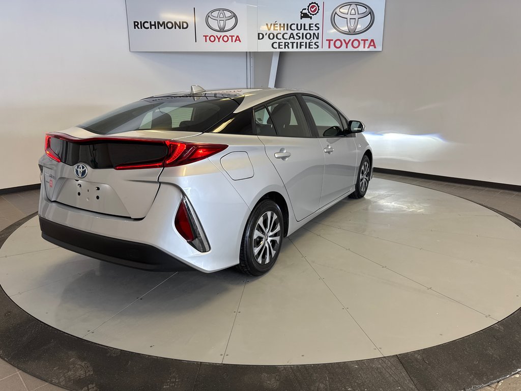 2021 Toyota PRIUS PRIME in Richmond, Quebec - 8 - w1024h768px