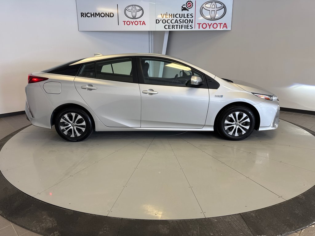 2021 Toyota PRIUS PRIME in Richmond, Quebec - 10 - w1024h768px