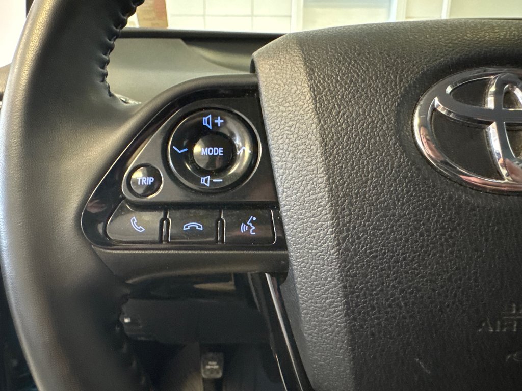 Toyota PRIUS PRIME *GROUPE AMÉLIORÉ + TRÈS BEAU VÉHICULE* 2021 à Richmond, Québec - 25 - w1024h768px