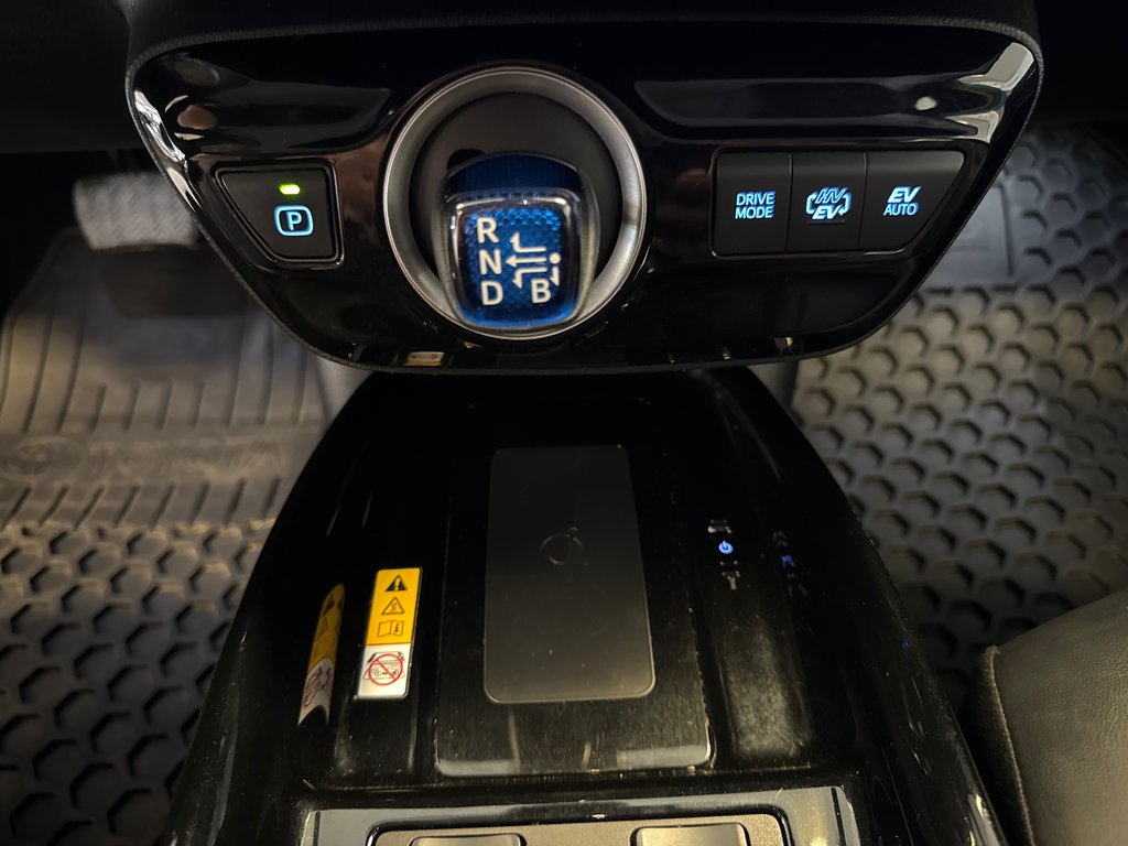 Toyota PRIUS PRIME *GROUPE AMÉLIORÉ + TRÈS BEAU VÉHICULE* 2021 à Richmond, Québec - 23 - w1024h768px