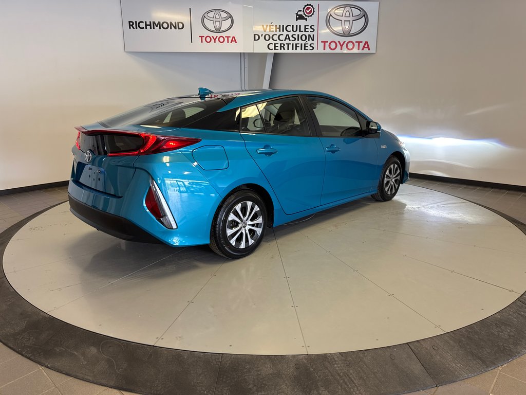 Toyota PRIUS PRIME *GROUPE AMÉLIORÉ + TRÈS BEAU VÉHICULE* 2021 à Richmond, Québec - 9 - w1024h768px