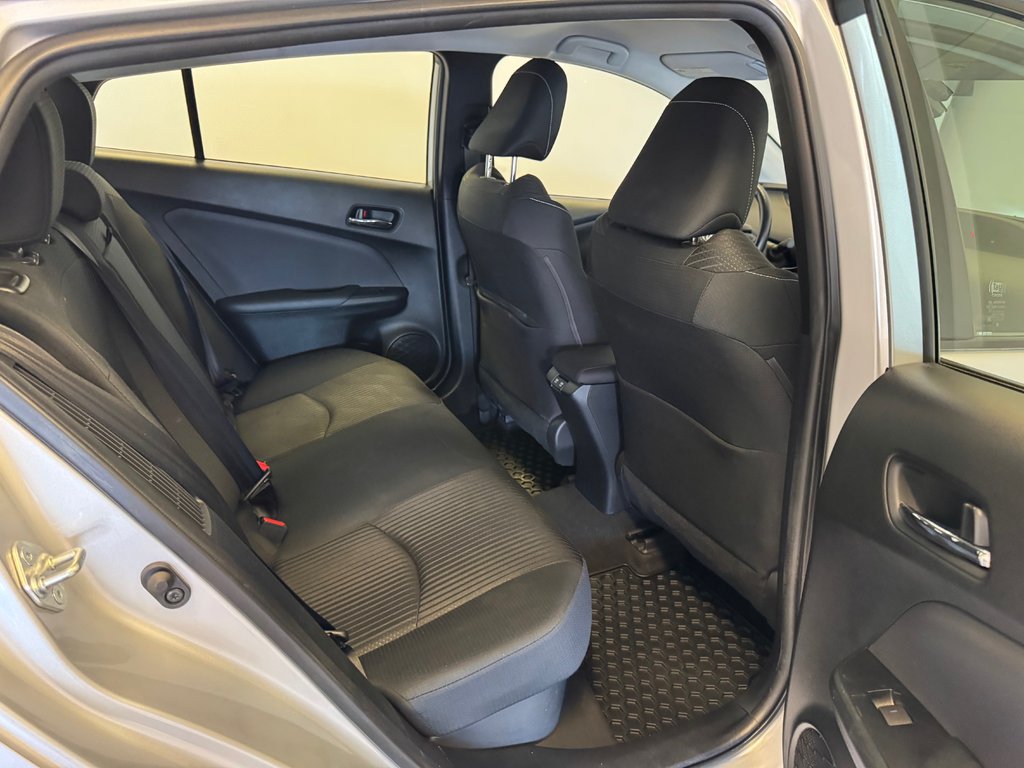 Toyota PRIUS PRIME BASE *TRÈS BEAU VÉHICULE* 2021 à Richmond, Québec - 18 - w1024h768px