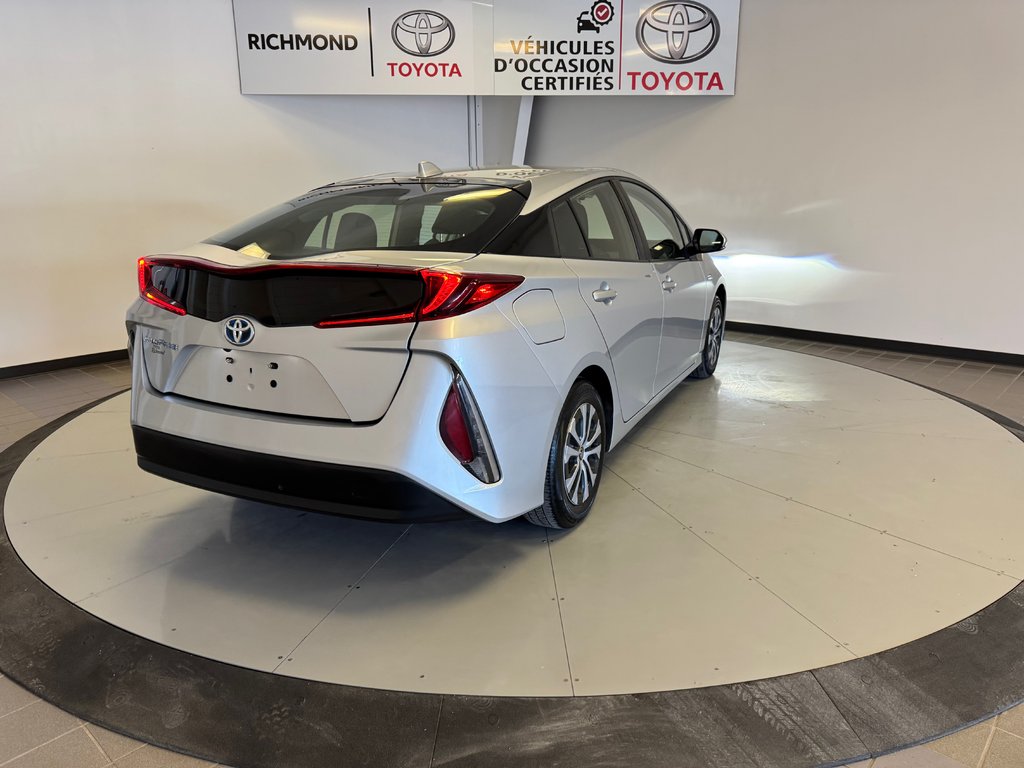 Toyota PRIUS PRIME BASE *TRÈS BEAU VÉHICULE* 2021 à Richmond, Québec - 8 - w1024h768px