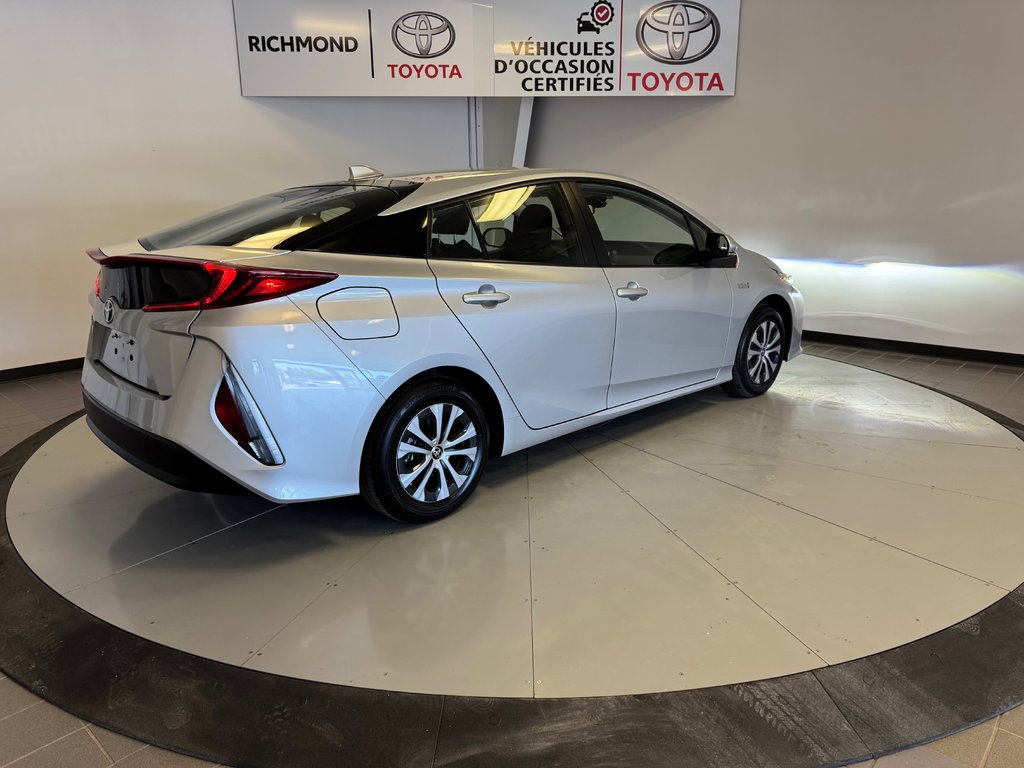 Toyota PRIUS PRIME BASE *TRÈS BEAU VÉHICULE* 2021 à Richmond, Québec - 9 - w1024h768px