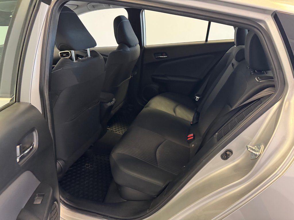 Toyota PRIUS PRIME BASE *TRÈS BEAU VÉHICULE* 2021 à Richmond, Québec - 16 - w1024h768px