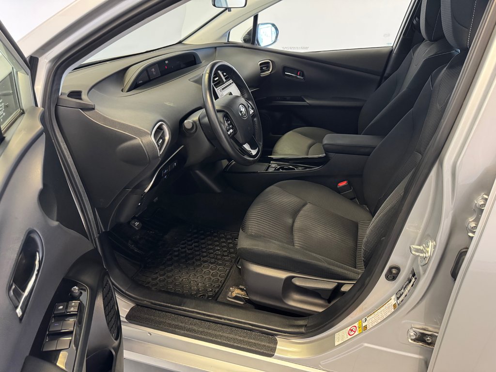 Toyota PRIUS PRIME BASE *TRÈS BEAU VÉHICULE* 2021 à Richmond, Québec - 15 - w1024h768px