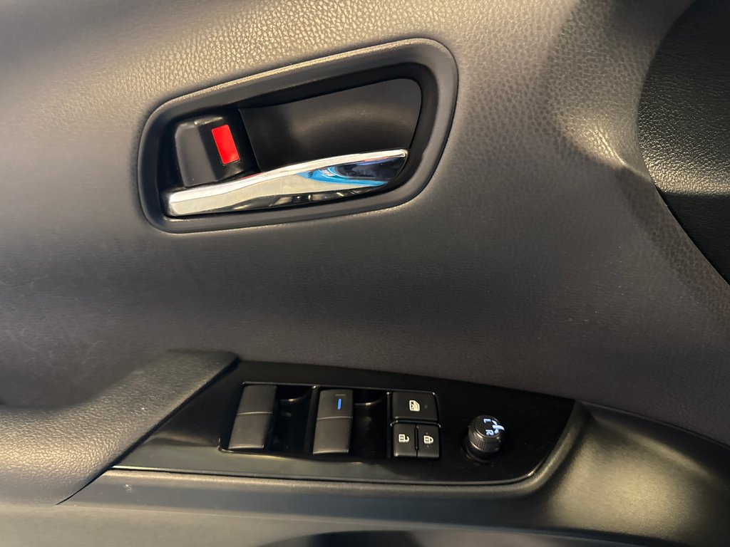 Toyota PRIUS PRIME *TRÈS BEAU VÉHICULE* 2022 à Richmond, Québec - 32 - w1024h768px