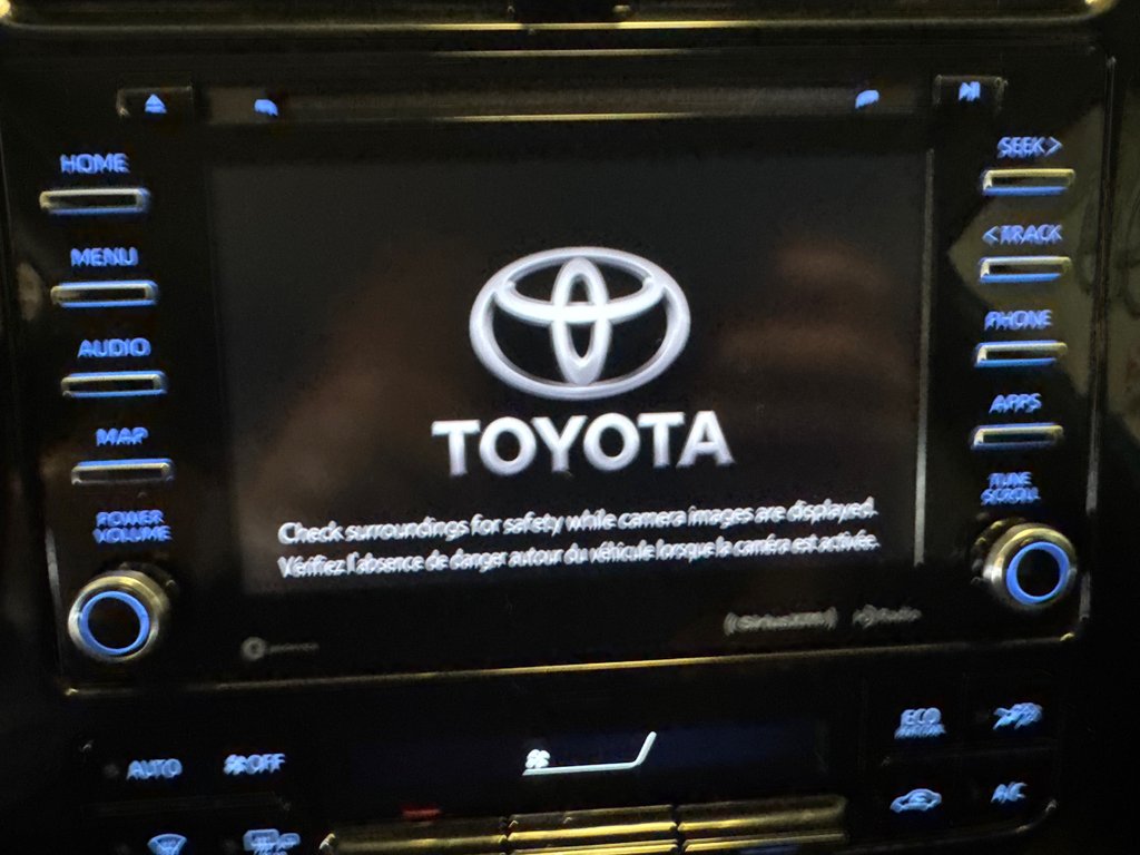 Toyota PRIUS PRIME *TRÈS BEAU VÉHICULE* 2022 à Richmond, Québec - 20 - w1024h768px