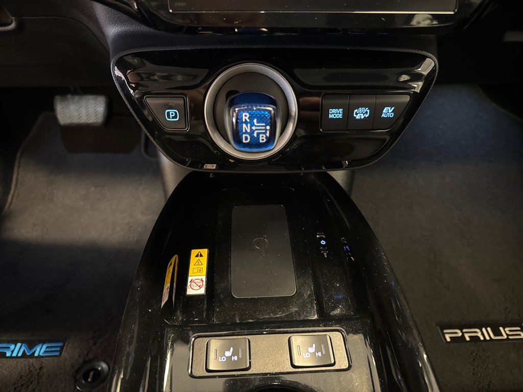 2022 Toyota PRIUS PRIME AMÉLIORÉ *TRÈS BEAU VÉHICULE* in Richmond, Quebec - 28 - w1024h768px