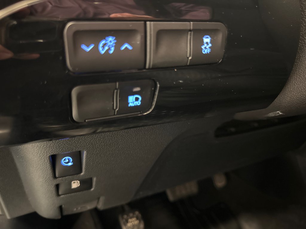 Toyota PRIUS PRIME BASE *TRÈS BEAU VÉHICULE* 2022 à Richmond, Québec - 30 - w1024h768px