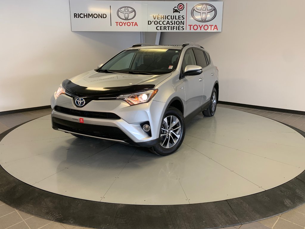 2016  RAV4 Hybrid LE+ in Richmond, Quebec - 1 - w1024h768px