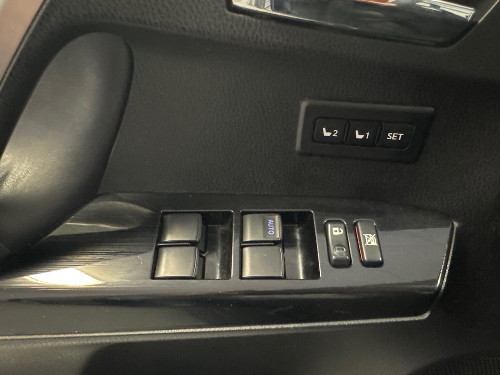 Toyota RAV4 Hybrid LIMITED *TRÈS BEAU VÉHICULE* 2016 à Richmond, Québec - 35 - w1024h768px