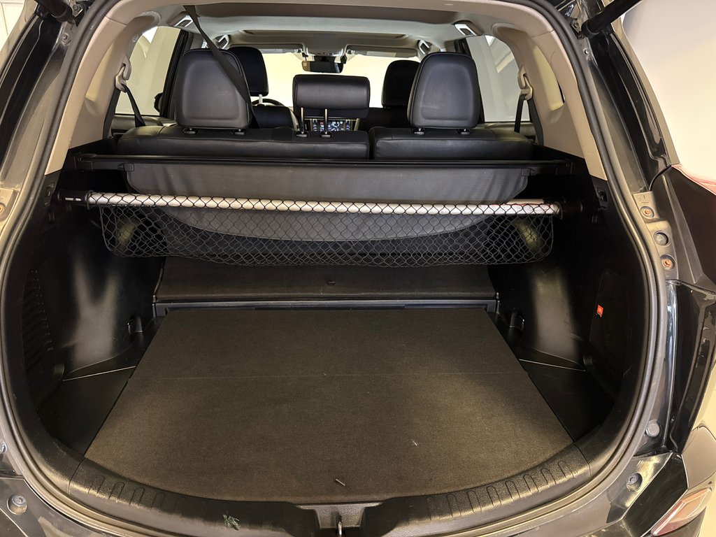 Toyota RAV4 Hybrid LIMITED *TRÈS BEAU VÉHICULE* 2016 à Richmond, Québec - 17 - w1024h768px